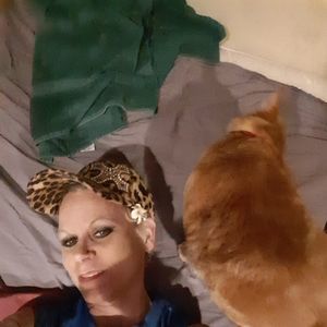 Meet your Posher, Stacy